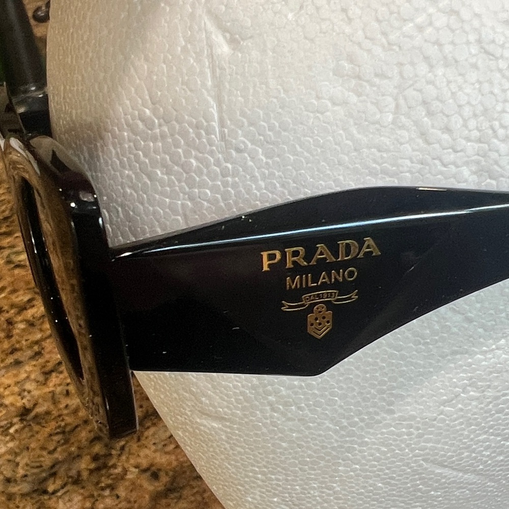 Prada cat eye style Black Rectangular Sunglasses … - image 3
